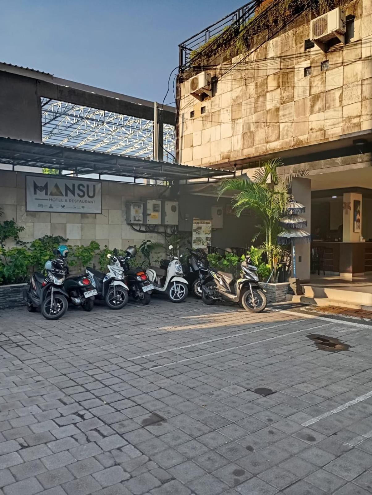 Mansu Hotel And Spa Legian Kuta Lombok Zewnętrze zdjęcie