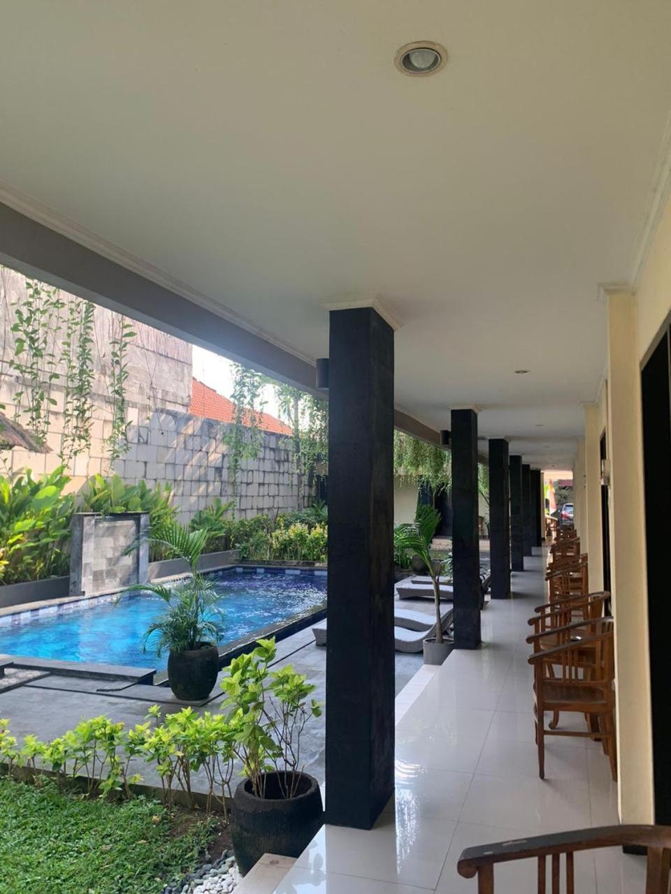 Mansu Hotel And Spa Legian Kuta Lombok Zewnętrze zdjęcie